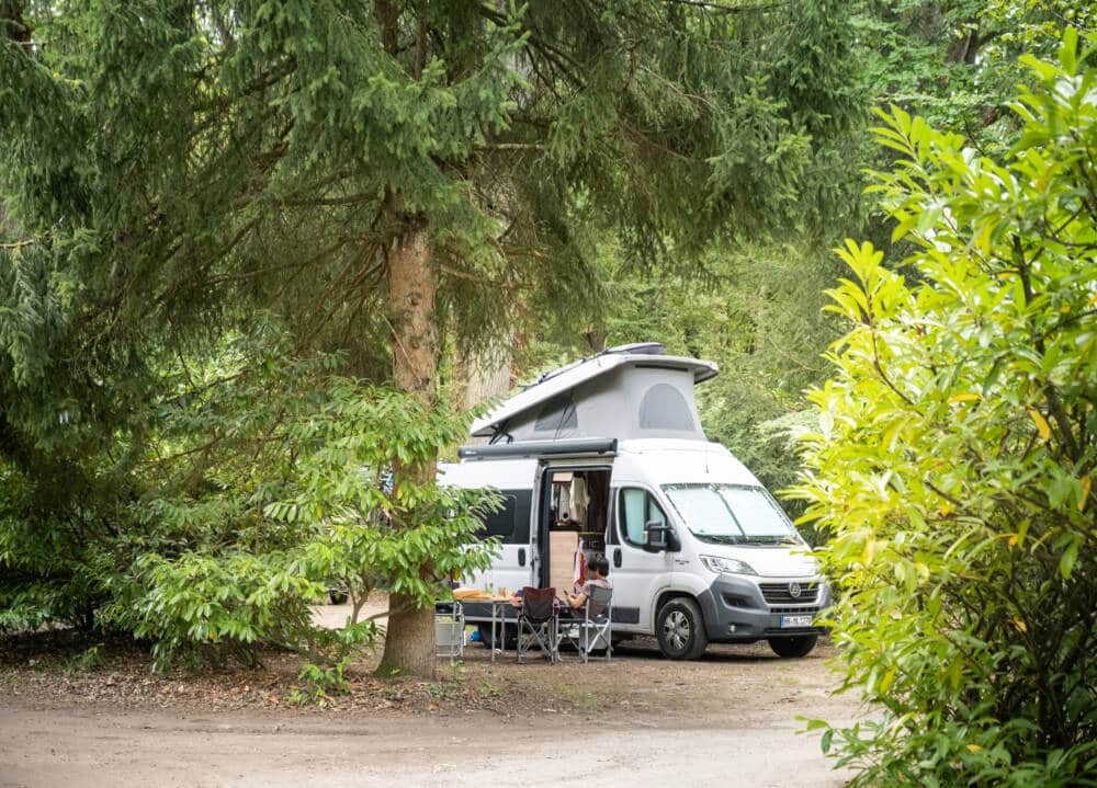 Huttopia Rambouillet - Aires de Camping-cars dans les Yvelines