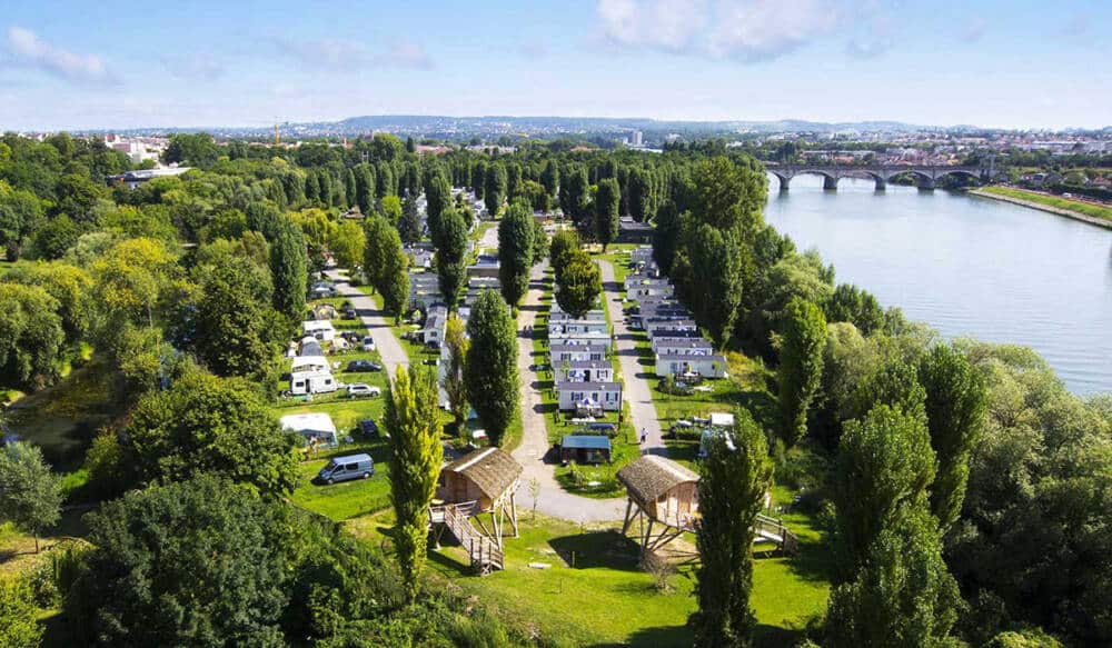 Camping international de Maisons Laffitte - Aires de camping-cars dans les Yvelines